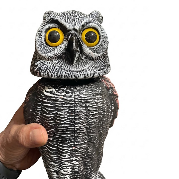 Búho Orejón Ahuyentador de Aves con Cabeza Oscilante