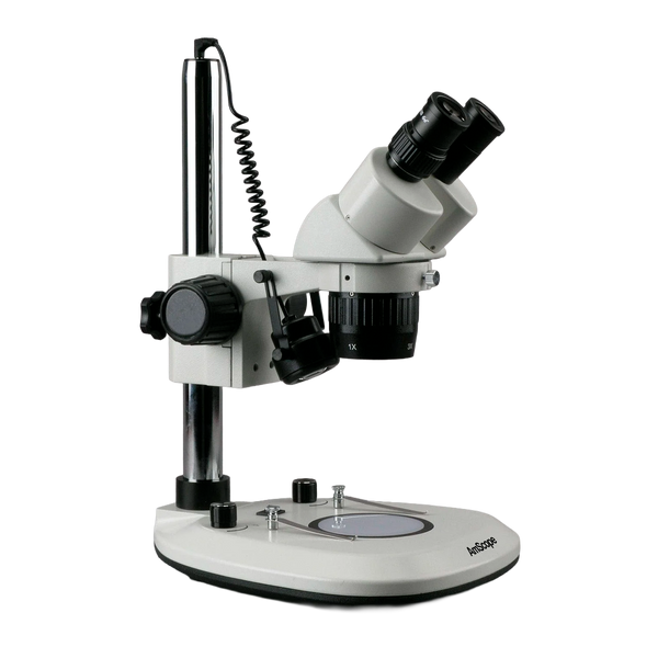 Microscopio Estéreo AmScope Serie SW2B 10X–30X de Campo Amplio con Base de Columna e Iluminación LED Superior e Inferior