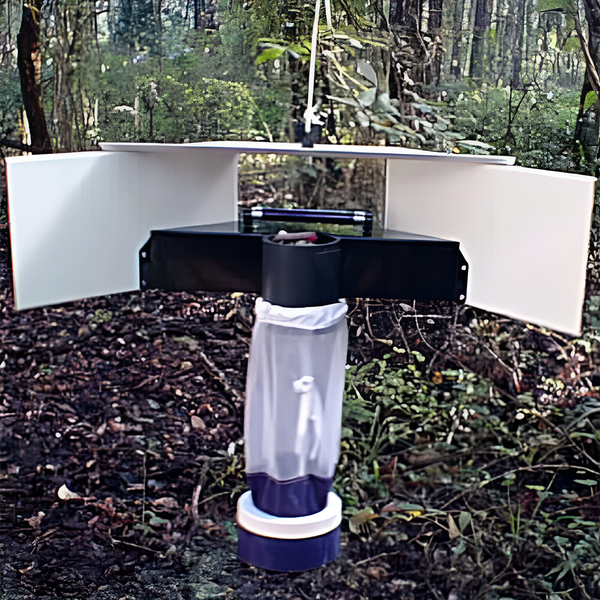 Trampa para Mosquitos CDC Luz Negra UV