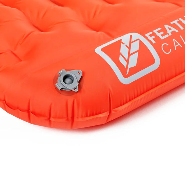 Colchoneta para dormir Featherstone Calcatta Air con valor R de 5,6