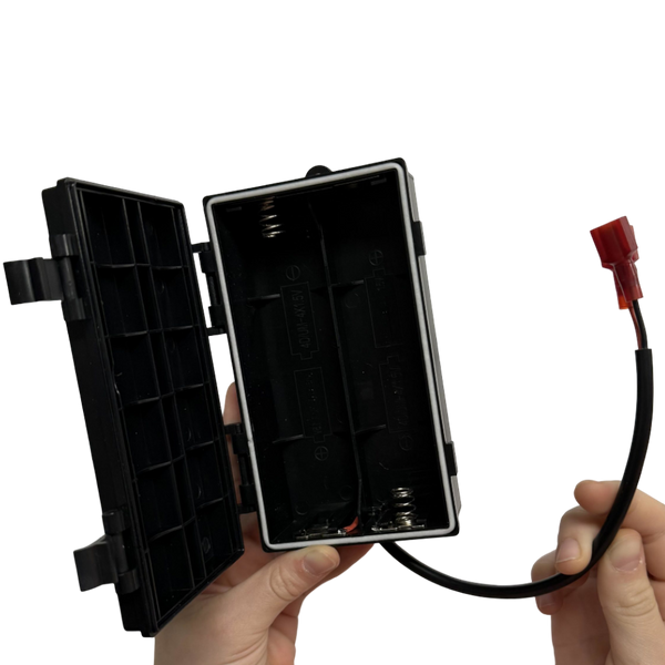 Porta baterías Externo de 4 D-Cell Modelo 1.50 para Trampas de 6V