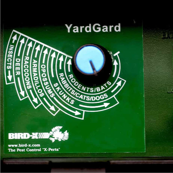 Ahuyentador Bird-X Ultrasónico Yard Gard (372 m²)